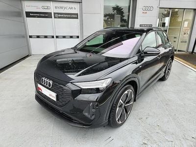 Noir mythe métallisé Occasion 2024 Audi Q4 e-tron Design SUV | 48 900 €