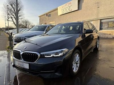 Gris Occasion 2021 BMW 520 Break | 29 990 € (Bon prix)