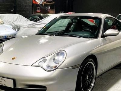 Gris Occasion 2001 Porsche 911 Carrera Coupé | 32 990 € (Prix juste)