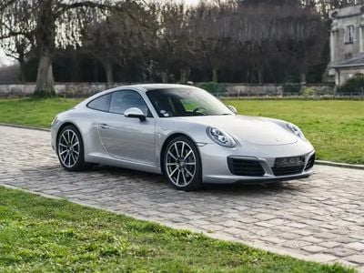 Porsche 911 Carrera