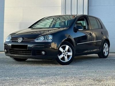 VW Golf V