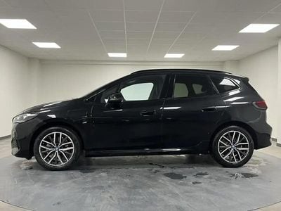 BMW 225