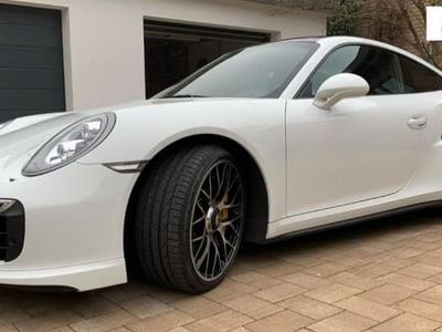 Porsche 911 Turbo S