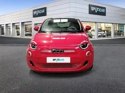 Occasion Fiat 500e La Prima 2024 Red by (red) pastel Berline