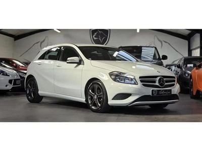 Blanc Occasion 2013 Mercedes A180 Berline | 16 990 € (Super prix)