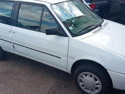 Occasion 1992 Citroën AX Tonic Citadine | 2 300 €