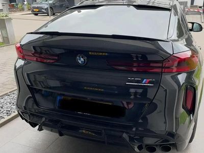Noir Occasion 2022 BMW X6 M Competition Edition SUV | 111 900 € (Prix assez cher)
