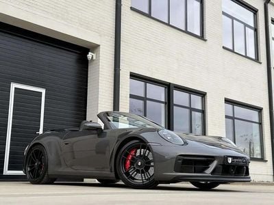 Gris Occasion 2022 Porsche 911 Carrera Cabriolet Cabriolet | 159 950 € (Prix assez cher)