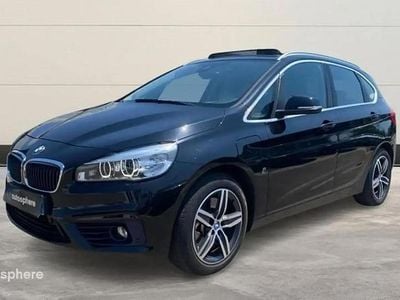 BMW 225