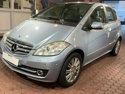 Gris Occasion 2009 Mercedes A170 Elegance Monospace | 11 700 €
