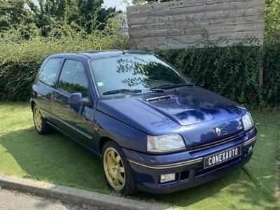 Occasion Renault Clio 150 ch (110 kW) 1993 Citadine
