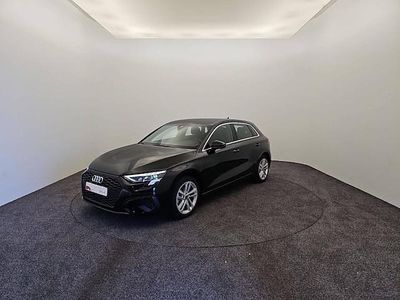 Gris manhattan métallisé Occasion 2024 Audi A3 Sportback e-tron Business Citadine | 36 800 € (Prix juste)