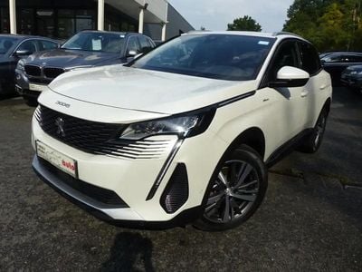 Blanc Occasion 2021 Peugeot 3008 Allure SUV | 21 990 € (Bon prix)