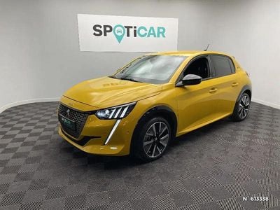Jaune Occasion 2022 Peugeot e-208 GT Citadine | 17 290 € (Prix juste)