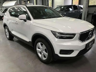 Blanc Occasion 2022 Volvo XC40 Momentum SUV | 24 790 € (Prix juste)