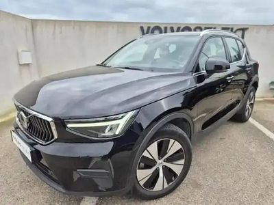 Noir onyx métallisé Occasion 2022 Volvo XC40 Plus SUV | 34 900 € (Prix juste)