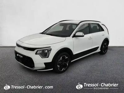 Clear white Occasion 2023 Kia e-Niro Active SUV | 23 920 € (Prix juste)
