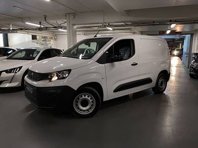 Blanc Occasion 2022 Peugeot Partner S Monospace | 19 390 €