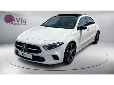 Blanc Occasion 2018 Mercedes A180 AMG line Berline | 22 890 € (Prix assez cher)