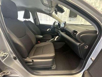 Occasion 2024 Toyota Yaris Hybrid Berline | 19 990 € (Prix juste)