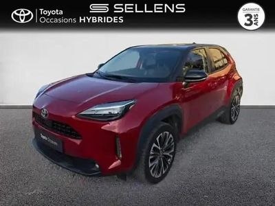 Bi ton rouge intense Occasion 2023 Toyota Yaris Cross SUV | 22 490 € (Prix juste)