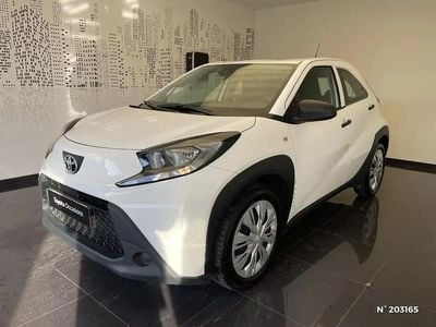 Blanc Occasion 2023 Toyota Aygo X Business Edition SUV | 13 990 € (Prix juste)