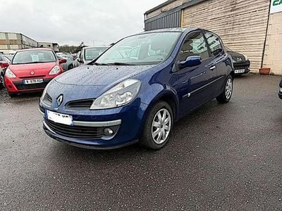 Bleu Occasion 2005 Renault Clio III Dynamique Berline | 3 999 € (Super prix)