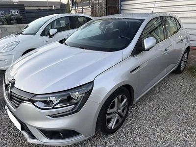 Occasion Renault Mégane IV Business 117 ch (86 kW) 2020 Gris Berline
