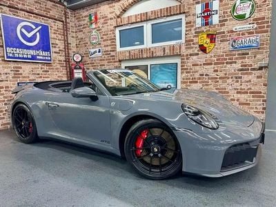 Gris Occasion 2025 Porsche 992 Cabriolet | 187 970 €