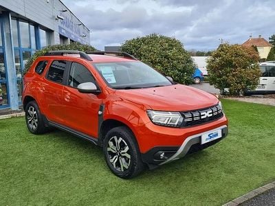 Orange Occasion 2023 Dacia Duster Journey SUV | 16 880 € (Bon prix)