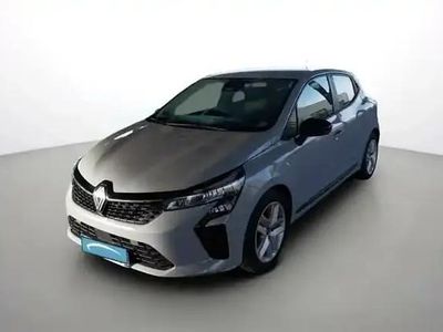 Gris rafale Occasion 2024 Renault Clio V Berline | 15 990 € (Prix juste)