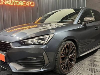Gris Occasion 2023 Cupra Leon VZ Break | 37 900 € (Prix assez cher)