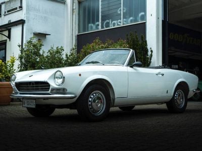 Occasion Fiat 124 Spider Sport 88 ch (64 kW) 1967 Blanc Cabriolet