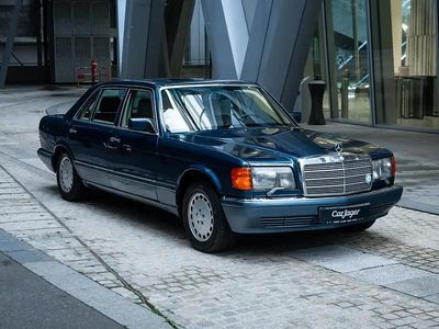 Bleu Occasion 1989 Mercedes 560 Berline | 18 500 €