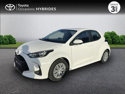 Blanc Occasion 2023 Toyota Yaris Hybrid Berline | 17 900 € (Bon prix)