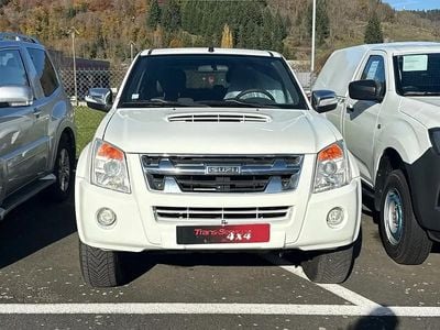Blanc Occasion 2011 Isuzu D-Max Van | 18 000 € (Prix juste)