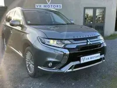 Mitsubishi Outlander P-HEV