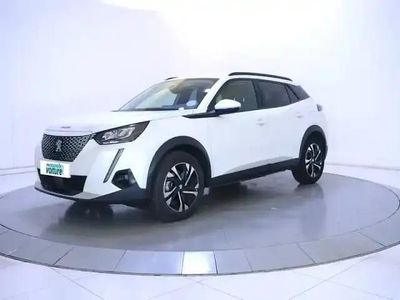 Blanc Occasion 2021 Peugeot e-2008 SUV | 15 990 € (Prix juste)