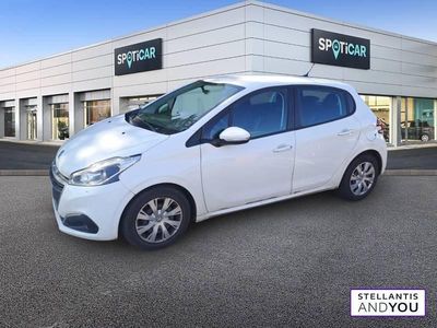 Occasion 2019 Peugeot 208 Business-Line Citadine | 9 690 € (Bon prix)