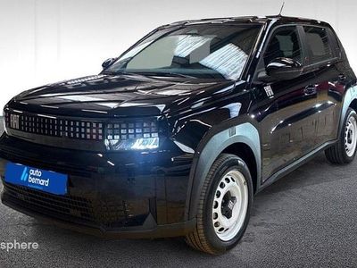 Noir Occasion 2025 Fiat Grande Panda Red Citadine | 25 490 € (Prix cher)