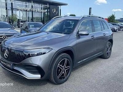 Mercedes EQB250+