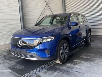 Mercedes EQB250+