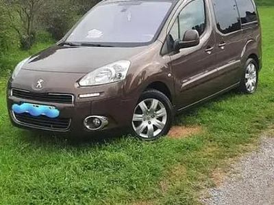 Occasion 2013 Peugeot Partner Tepee Family Monospace | 7 200 €