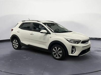Blanc Occasion 2022 Kia Stonic Active SUV | 15 790 € (Bon prix)
