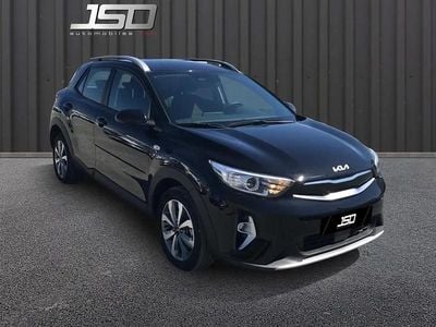 Noir Occasion 2024 Kia Stonic Active SUV | 20 990 € (Prix juste)