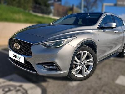 Gris Occasion 2016 Infiniti Q30 Premium Berline | 13 190 €