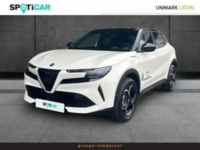 Blanc sempione pastel/toit noir Occasion 2025 Alfa Romeo Junior Edizione Speciale SUV | 32 290 € (Prix juste)
