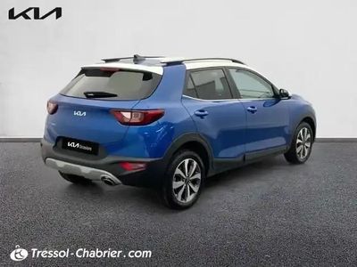 Occasion Kia Stonic 100 ch (73 kW) 2022 Sporty blue/whi SUV