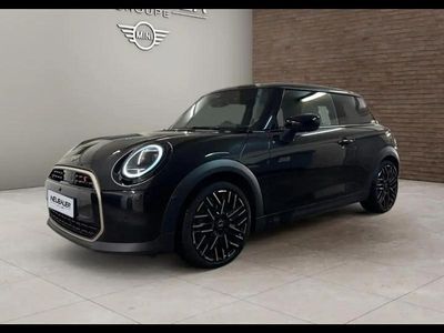 Noir Occasion 2024 Mini Cooper S Favoured Citadine | 37 490 € (Prix cher)