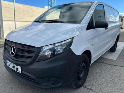 Occasion Mercedes Vito 102 ch (75 kW) 2023 Blanc Van